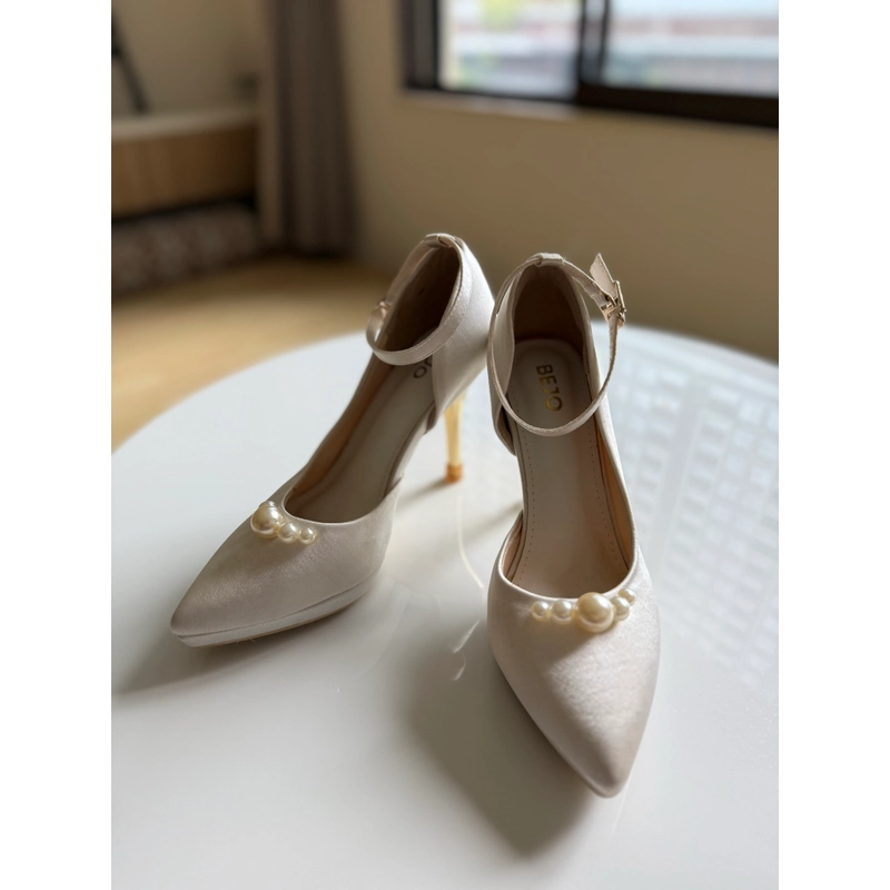 Giày nữ size 36 541104