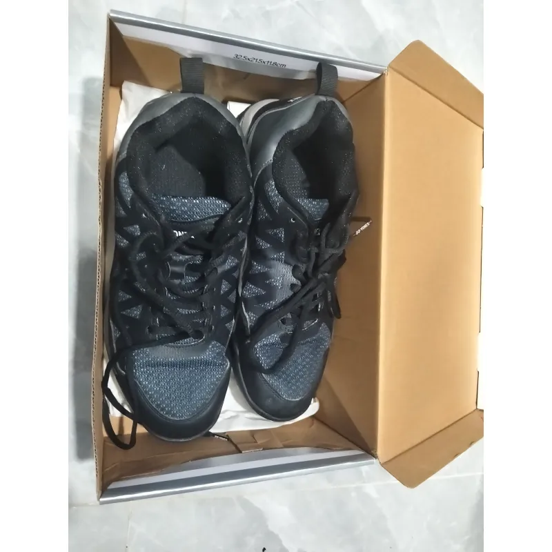 Yonex Voltrex size42 màu đen ( cam kết hàng chính hãng có box) tình trạng :95% 792590