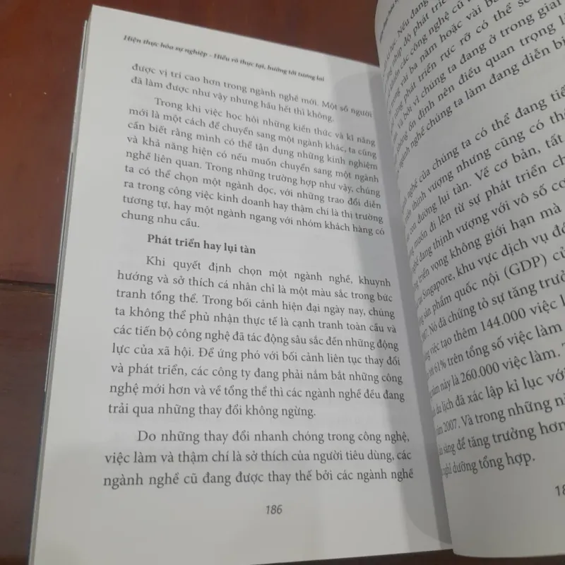 Kenneth Leow - HIỆN THỰC HÓA SỰ NGHIỆP 1002846