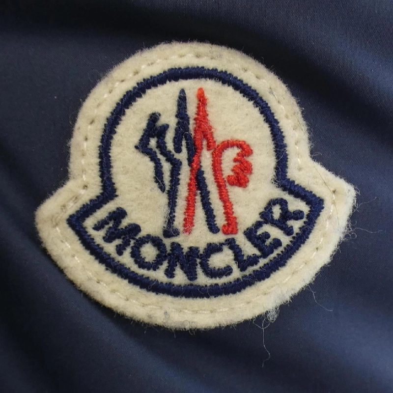 Áo gile Moncler MONCLER 643602