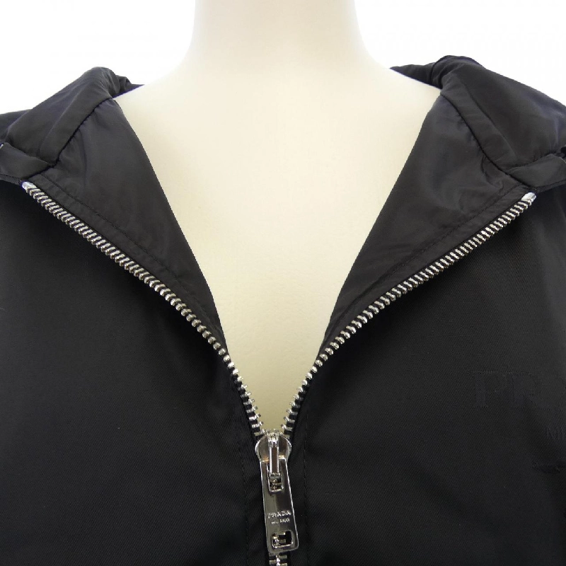 Áo khoác PRADA 138604 S222 11CV - Hàng hiệu Chính hãng 819521