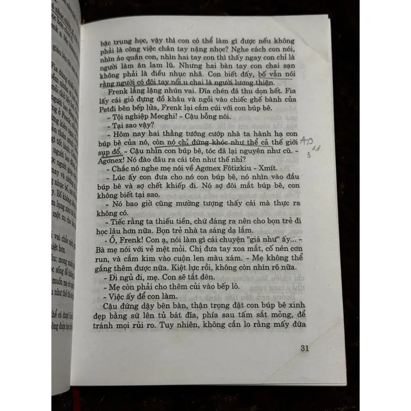 Tiếng chim hót trong bụi mận gai 705544