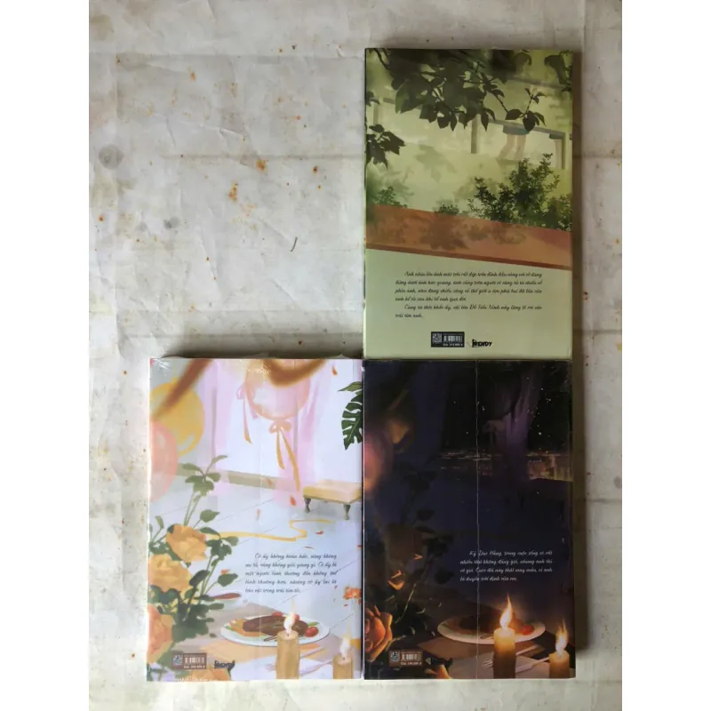 Trọn bộ 2 tập Lãng Mạn Dành Cho Em - Khinh Ảm (kèm tập ngoại truyện và phụ kiện như hình) 757841