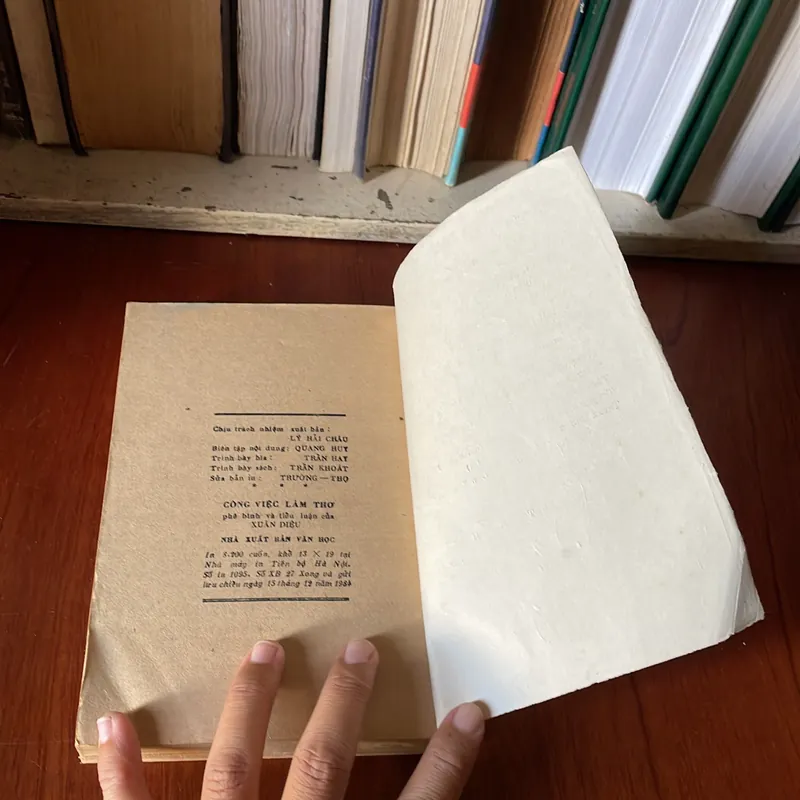 II Sách Xưa: Công Việc Làm Thơ - Xuân Diệu - 1984 576548