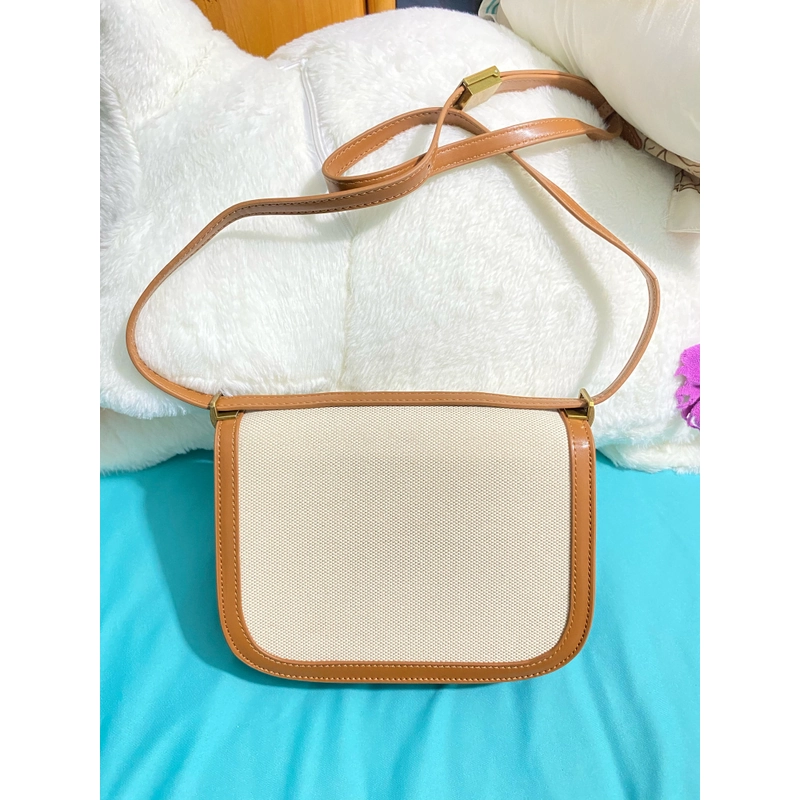 Túi Charles & Keith đeo chéo 20cm 461788