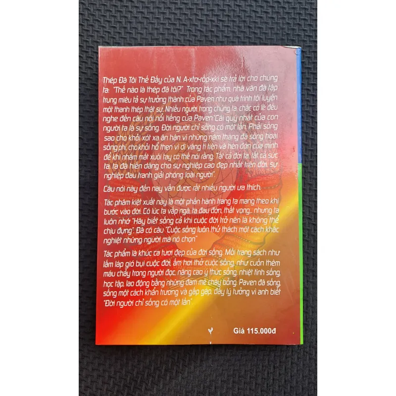 Thép đã tôi thế đấy - Nikolai A.Ostrovsky (bìa mềm) 720092