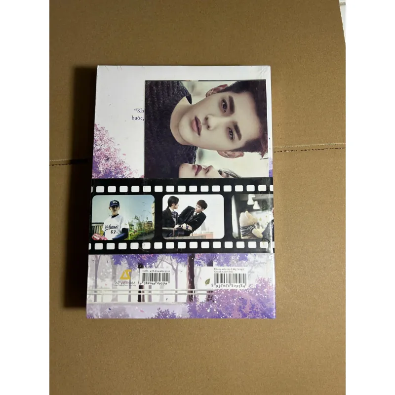 Hóa Ra Anh Vẫn Ở Đây (Bộ 2 Tập) 200k 735434