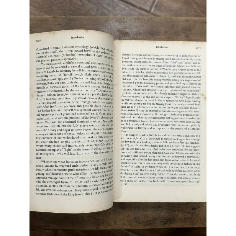 Far From the Madding Crowd  - Thomas Hardy 736178