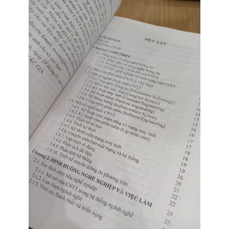 Công nghệ thông tin-Định hướng học tập, nghiên cứu và phát triển nghề nghiệp - TS. Nguyễn Văn Sinh, TS. Trần Mạnh Hà chủ biên 603868