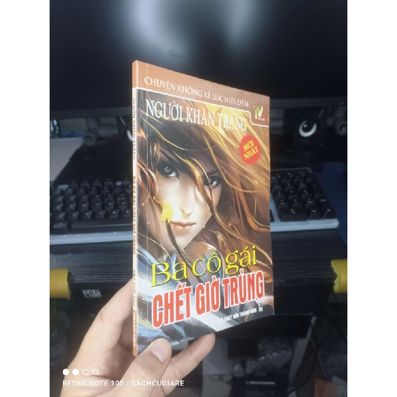 Ba Cô Gái Chết Giờ Trùng - Người Khăn Trắng 2012 mới 80% Sách văn học HCM.TN2802 930648