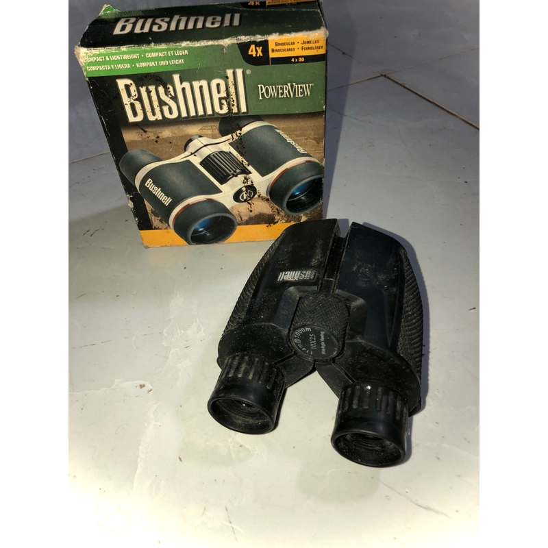 Ống dòm đen Bushnell 10x25 493490