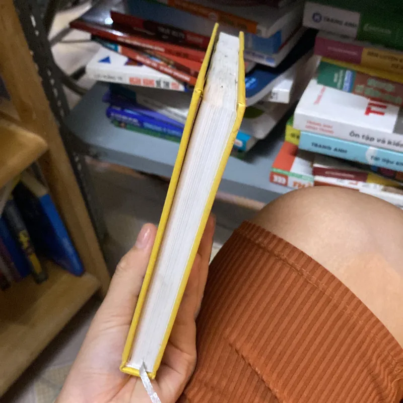 Chạm Werner Bartens  bìa cứng 567945