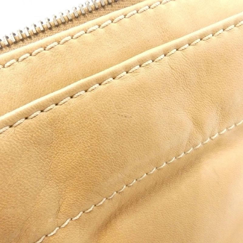 Túi xách chéo Chanel 24782 612295