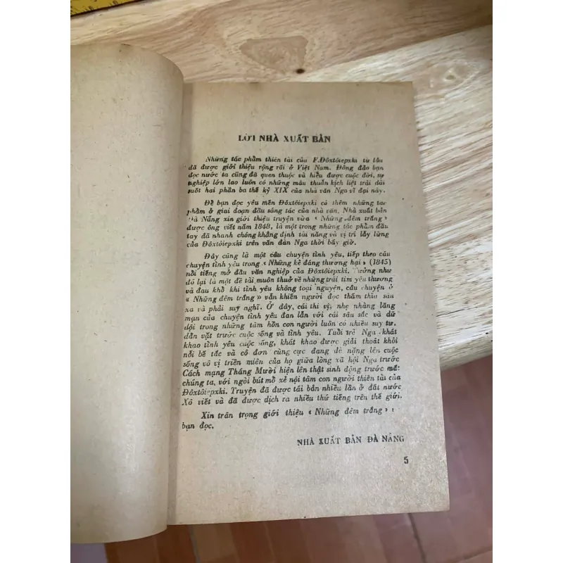 Những Đêm Trắng - Dostoevsky 928019