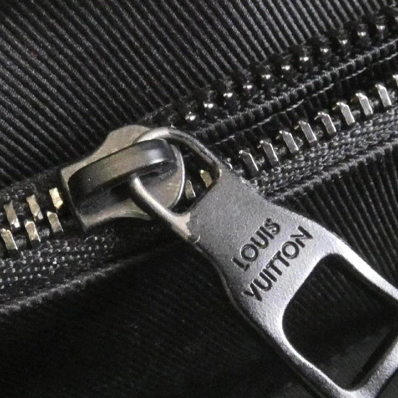 Ví đeo chéo Louis Vuitton Monogram Eclipse Soft Trunk M69838 - Hàng hiệu Chính hãng 766120