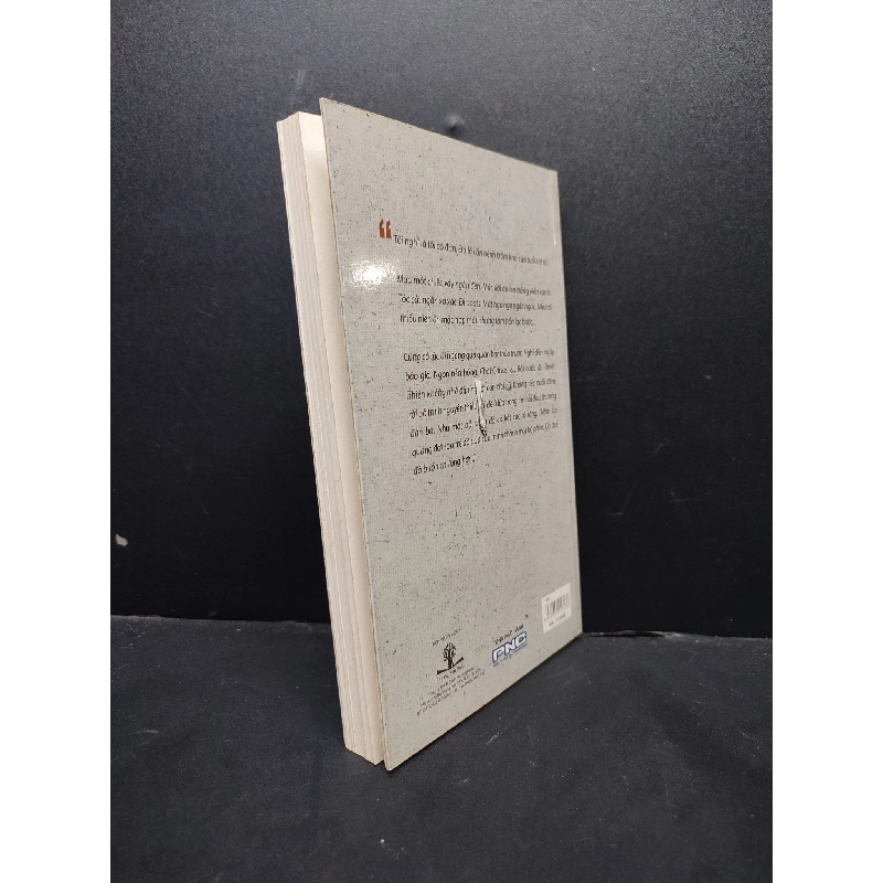 1981 mới 80% ố nhẹ 2012 HCM1406 Nguyễn Quỳnh Trang SÁCH VĂN HỌC 915443