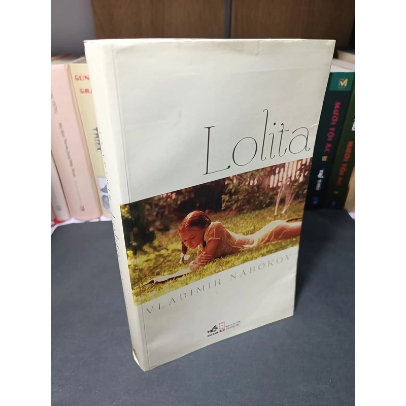 Lolita (Dương Tường dịch) 382929