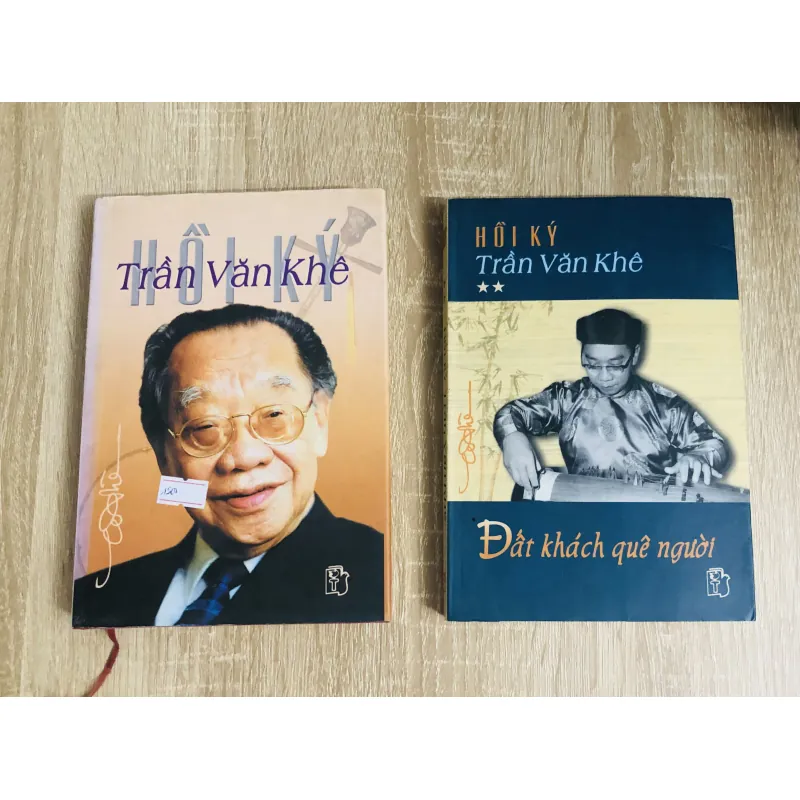 HỒI KÝ TRẦN VĂN KHÊ ( 2 tập) - t1 có chữ ký tác giả  1029911