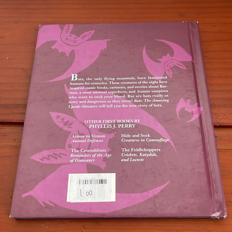 PICTURE BOOK Bats The amazing upside downers 536719