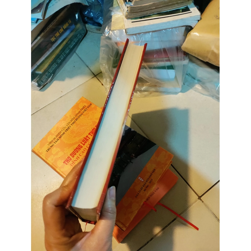Thơ đường luật thời nhà trần 462271