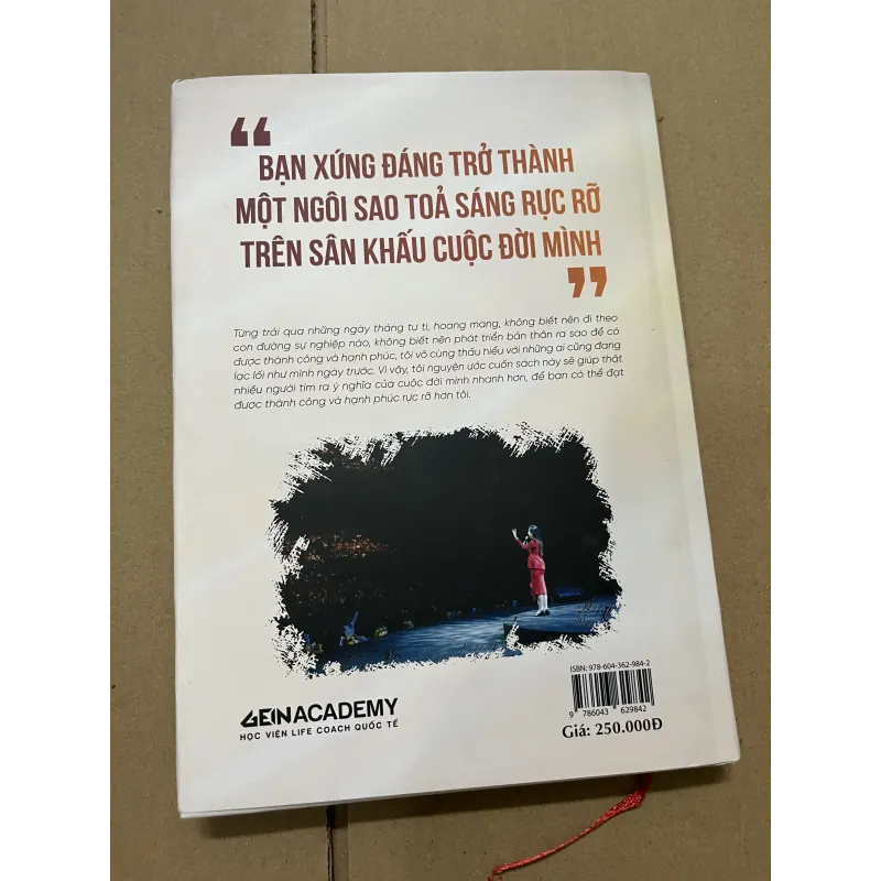 Vươn tới mặt trời 976959