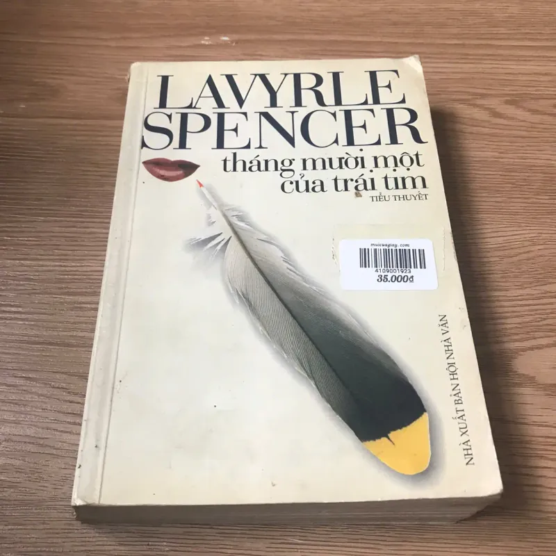 Tháng mười một của trái tim - Lavyrle Spencer 926025