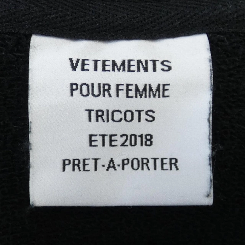 VETEMENTS WSS18TR16 Áo khoác - Hàng hiệu Authentic 825095