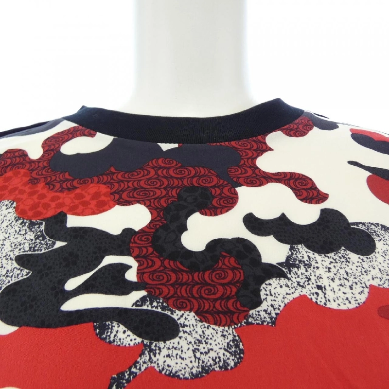 Áo thun LOUIS VUITTON FETS87GCB - Hàng hiệu Chính hãng 810563