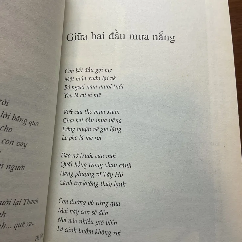 [THƠ] Con đường dòng sông & biển cả - Mai Hồng Niên 752541