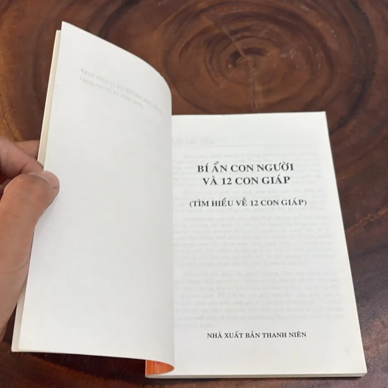 II Dự Đoán Về Con Người, Tìm Hiểu Về 12 Con Giáp - NELL SOMERVILLE - 2006 1020029
