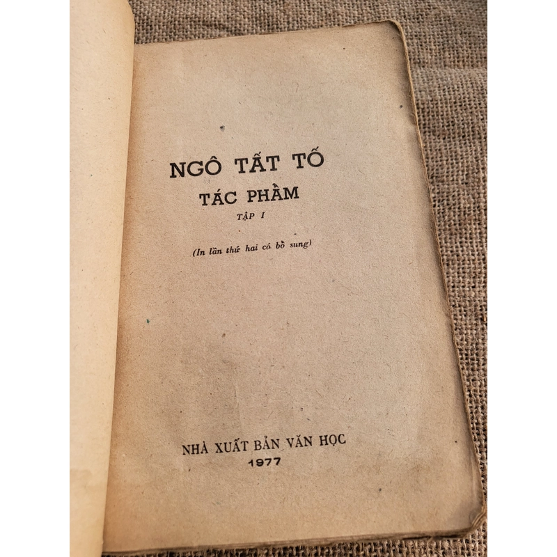 Tuyển tập Ngô Tất Tố tập 1:  phóng sự và kịch lịch sử 367349