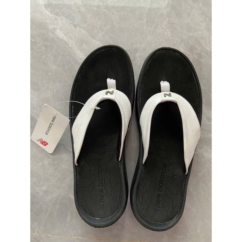 Dép xỏ New Balance 550043