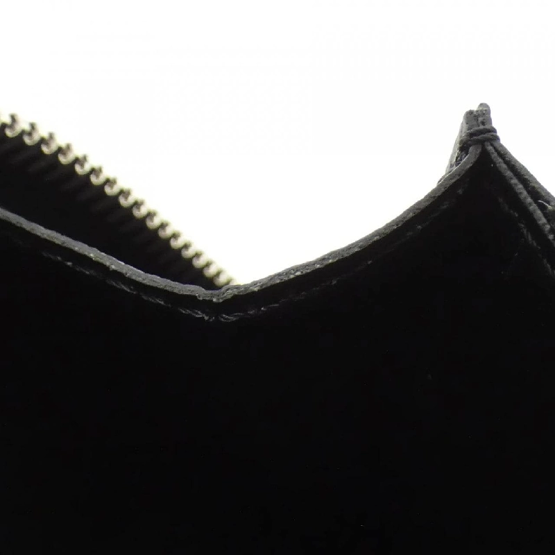 Ví Louis Vuitton Taiga Zippy Wallet Vertical M30503 622977