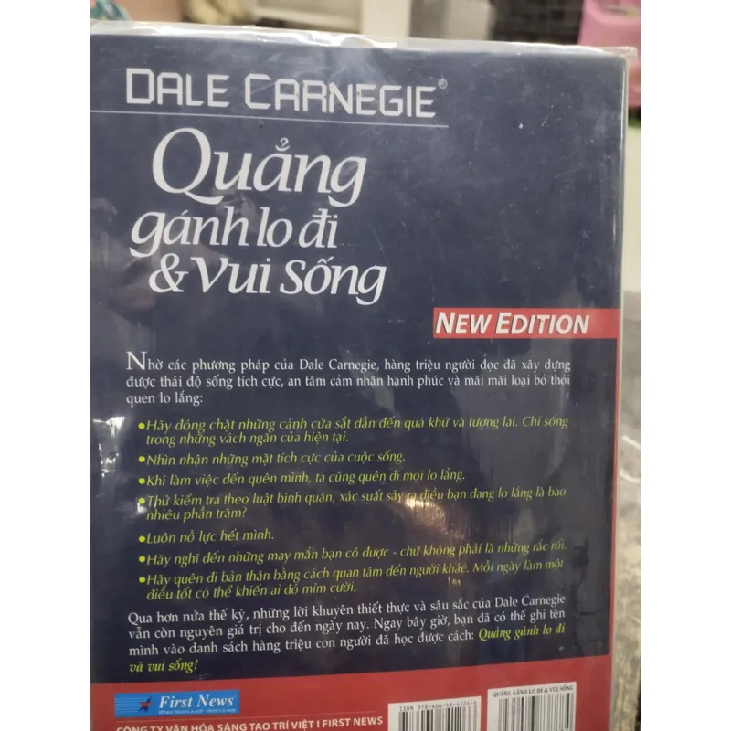 tác phẩm nổi tiếng "Quẳng Gánh Lo Đi Và Vui Sống"  703838