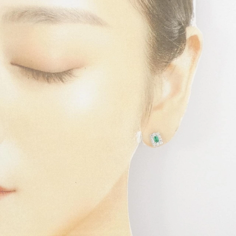 PT900 Bông tai Ngọc lục bảo 0.20CT - Hàng hiệu Chính hãng 868533