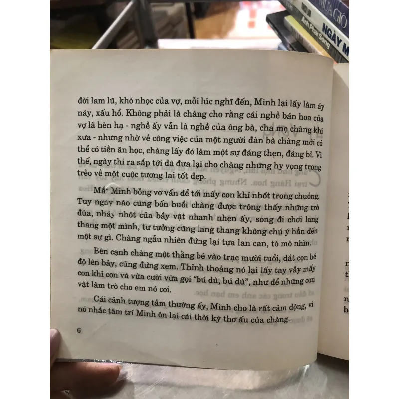 Gánh hàng hoa-Khái Hưng và Nhất Linh 971886