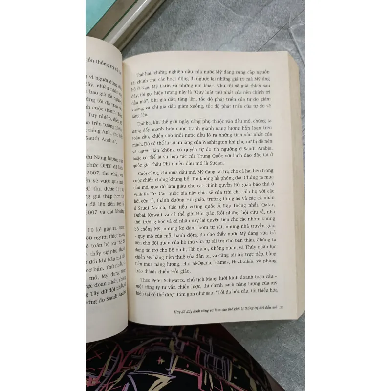 NÓNG, PHẲNG, CHẬT - NGUYỄN HẰNG 738835