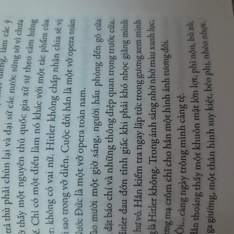 Nửa kia của Hitler 571742