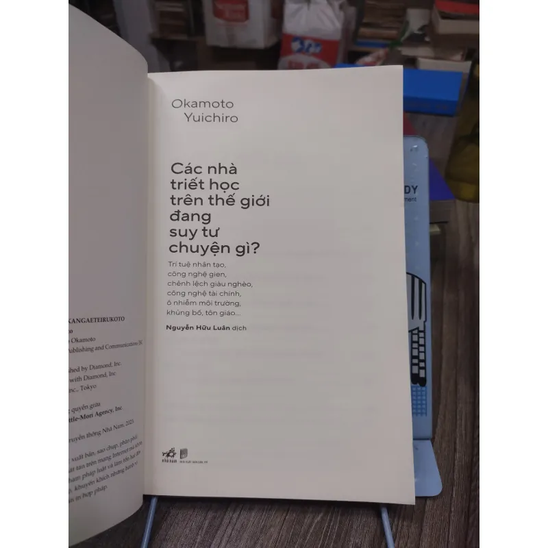 Sách: Các nhà triết học trên thế giới đang suy tư chuyện gì - TG: Okamoto Yuchiro (A3) 745229