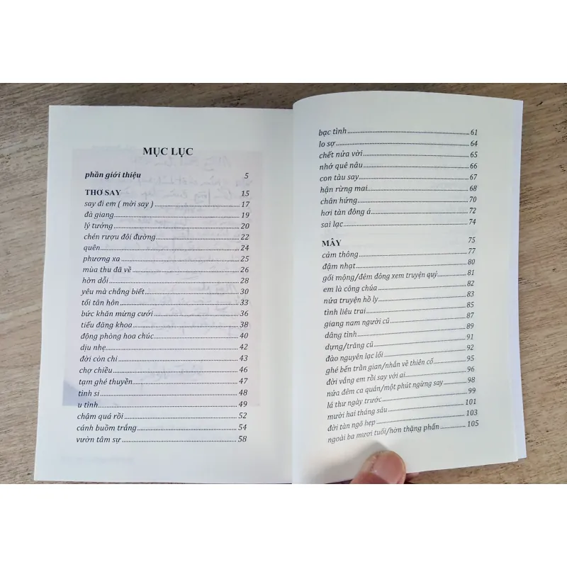 Vũ Hoàng Chương - thơ toàn tập 1010786