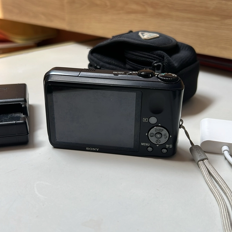 May chụp hình Sony 526012