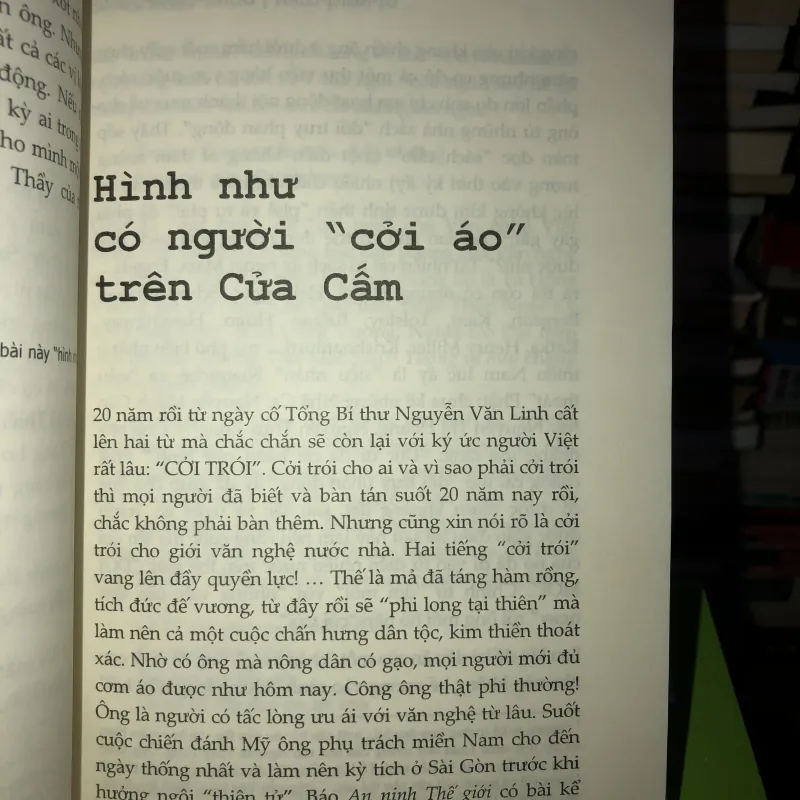 Dị nghị luận đồng chân dung - Đặng Thân 1029638