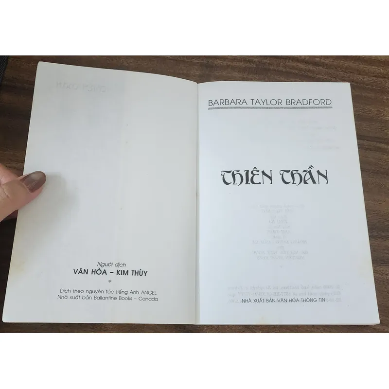 Tiểu thuyết của Barbara Taylor Bradford: THIÊN THẦN (Angel) 720635