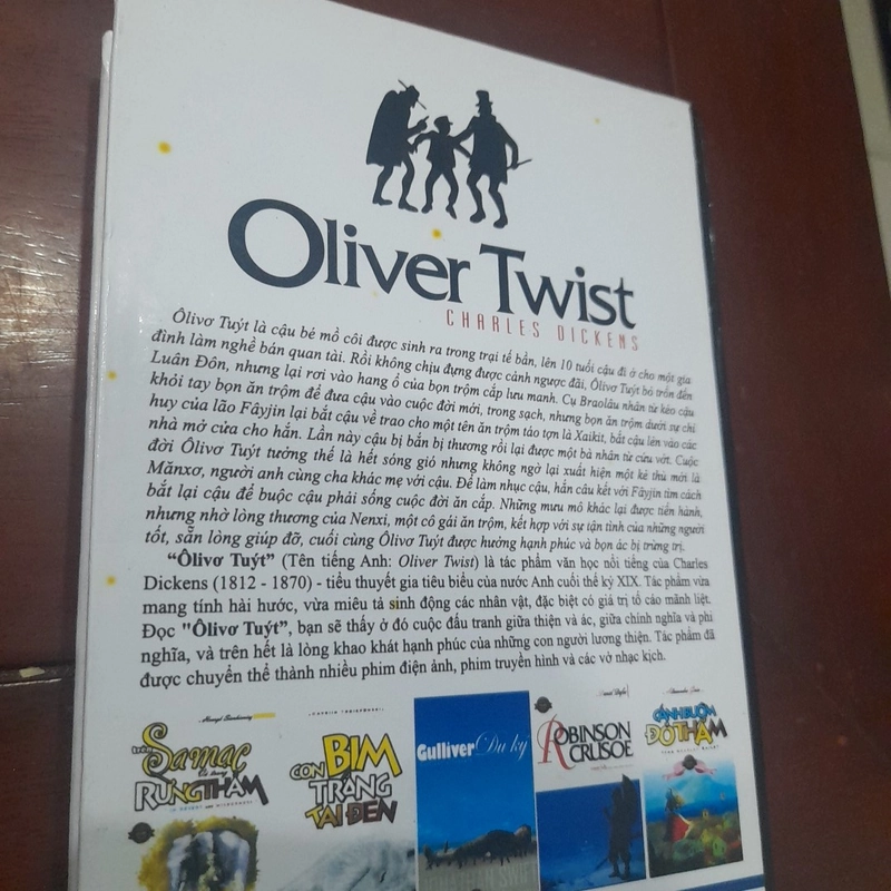 Charles Dickens - Oliver Twist (bìa cứng giấy in cao cấp) 270677