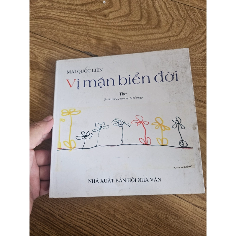 Tập thơ Vị mặn biển đời 25k 548589