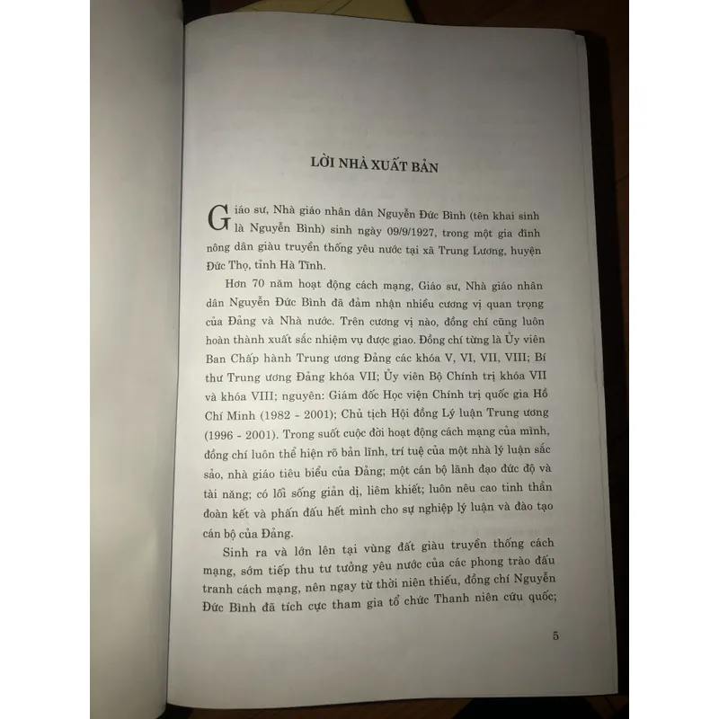 Giáo sư nhà giáo nhân dân - Nguyễn Đức Bình  688050