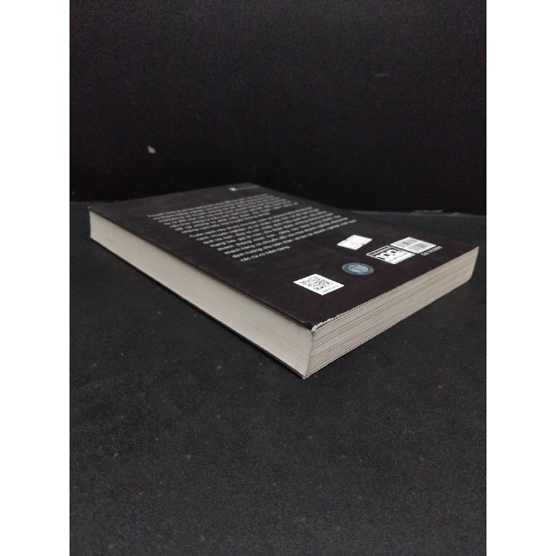 Truyền thông xã hội mới 90% ố nhẹ trầy gáy 2022 HCM1008 Martin Thomas KỸ NĂNG 923178