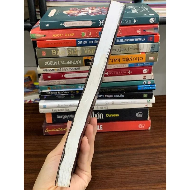 1000 thi phẩm tình yêu – Nguyễn Đỗ Lưu 576566