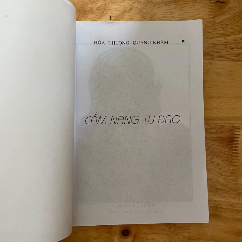 II Tựa sách: Cẩm Nang Tu Đạo (Kinh Ấn Tống) - Hoà Thượng Quảng Khâm 465693
