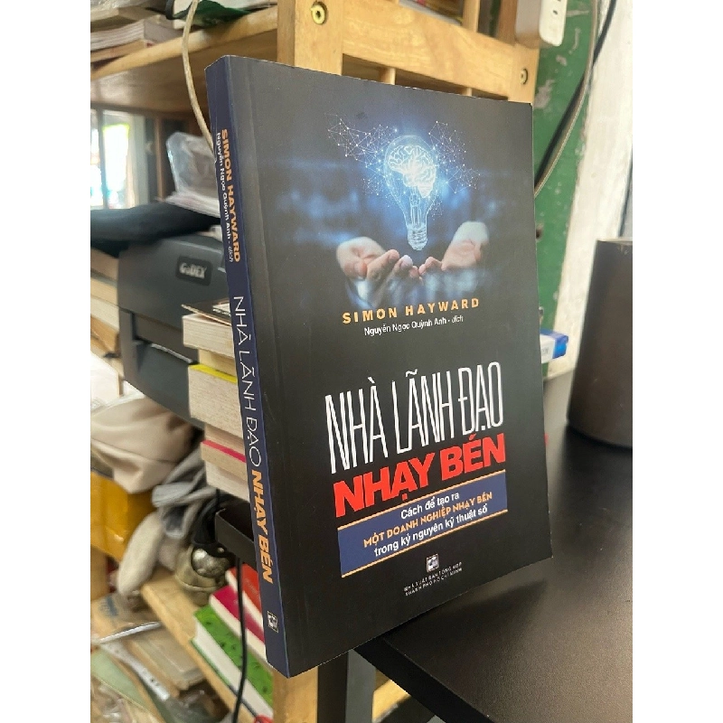 Nhà lãnh đạo nhạy bén - Simon Hayward 551362